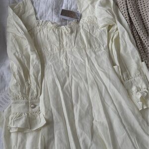 Cream Lightweight dress with Pearl Button Accent